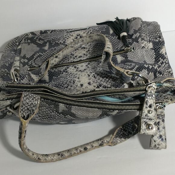 Cynthia Rowley Black Gray Snakeskin print all Leather bag With Shoulder Strap - Picture 16 of 16